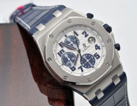 Audemars Piguet, "Royal Oak, Offshore Navy" in Steel