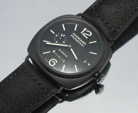 Panerai, 45mm "Radiomir 8 Days Ceramica" Pam00384 8 days in Ceramic