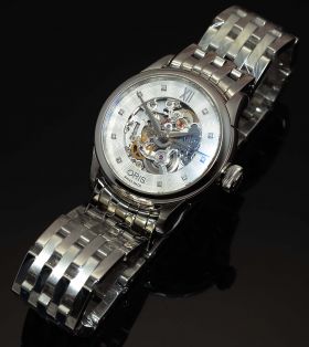 Oris, 31mm Lady's "Atelier Skeleton" automatic Ref.01 560 7604 4019-07 8 16 73 in Steel with diamonds dial