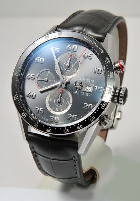 Tag Heuer, 43mm "Carrera Calibre 1887 Chronograph" Ref.CAR2A11.FC6313 auto/date in Steel with Ceramic bezel