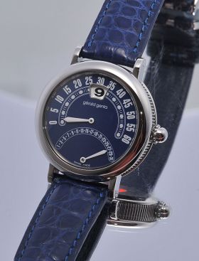 Gerald Genta, 34mm "Bi-Retro Jumping Hour" in Steel