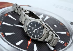Omega, 36.2mm "Seamaster Aqua Terra Co-Axial" 150m Chronometer Ref.25045000 Co-axial auto/date Cal.2500 in Steel