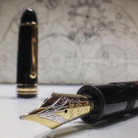 Mont Blanc "Meisterstuck 149" 4810 fountain pen in black resin and gold with ink well set