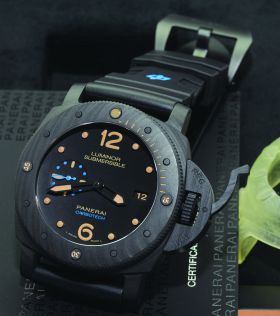 Panerai PAM00616 47mm Luminor Submersible 1950 CARBOTECH™ 3 DAYS automatic diver's watch 300m in forged carbon