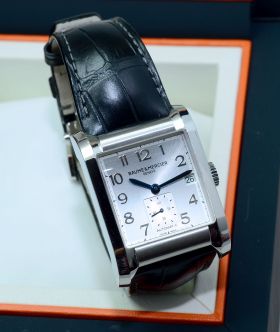 Baume & Mercier Ref.65697 Hampton Square small seconds automatic with date in Steel