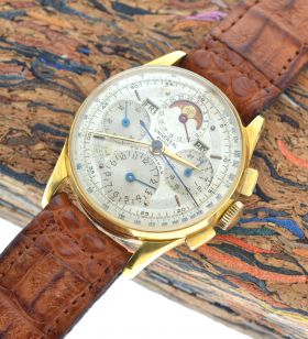 Universal Genève C.1940s 32mm Ref.12265 Tri-Compax Cal.283 Calendar Chronograph Moonphase manual winding in 18KYG