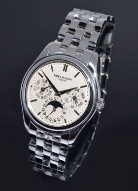 2004 Patek Philippe, 37mm Grand Complications "Perpetual Calendar with Moonphase" automatic Ref.5136/1G in 18KWG