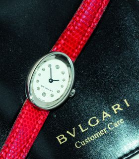 Bvlgari, Lady's "Ovale" OVW27G in 18KWG & Diamonds
