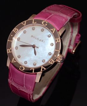 Bvlgari Bvlgari 33mm Medium model auto/date BBLP33WGL/12 in 18KPG with Pearl dial & diamonds