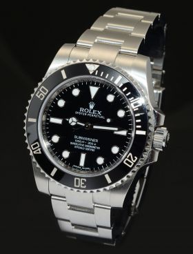Rolex, 40mm Oyster Perpetual "Submariner" 1000ft/300m Ref.114060 Chronometer in Steel