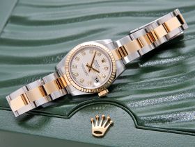 Rolex Oyster Perpetual 2013 "Lady Datejust" Chronometer with Diamonds dial Ref.179173 in 18KYG & Steel