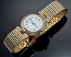 C.1990s Cartier, 25.5mm lady's "Vendome" quartz with date in solid 18K Tri-gold with bracelet. Box